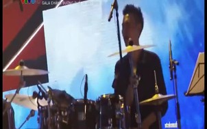 Tuổi 20 hát: Gala chặng đường Tuổi 20 hát 2015