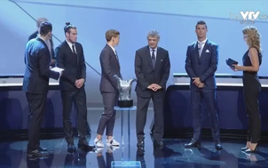 Video Ronaldo nhận giải cầu thủ hay nhất châu Âu